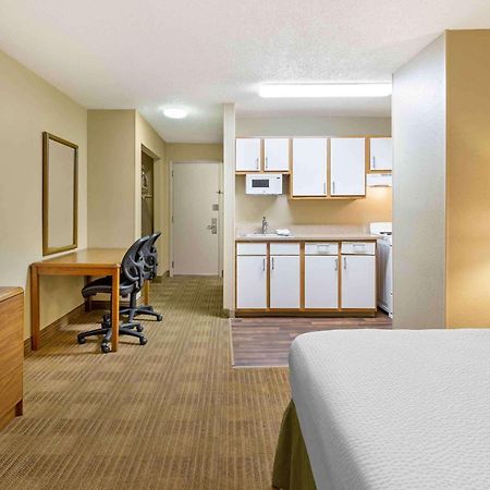 Extended Stay America Select Suites - Greensboro - Wendover Ave Extérieur photo